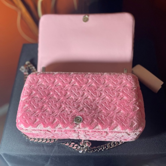 Pink Small Monogram Lila purse - Picture 13 of 14